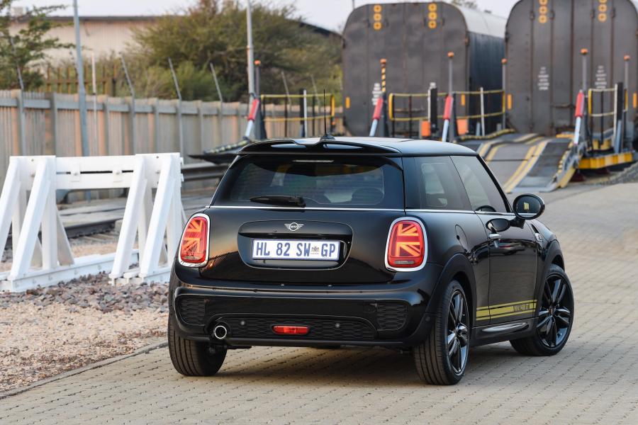  Mini Cooper 1499 GT 2018 года  (ZA) (фото 25 из 25)